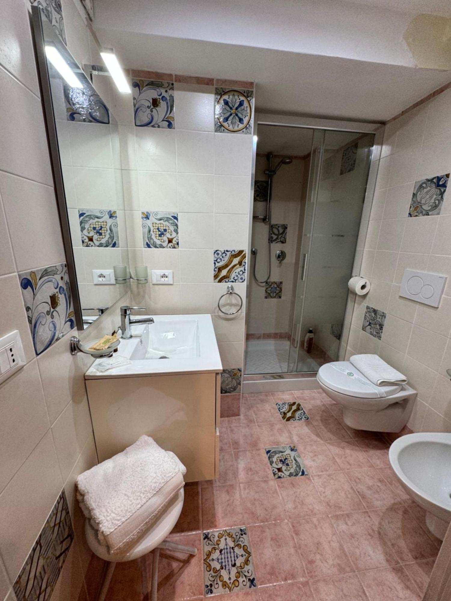 Taormina'S Sun Apartment Екстериор снимка